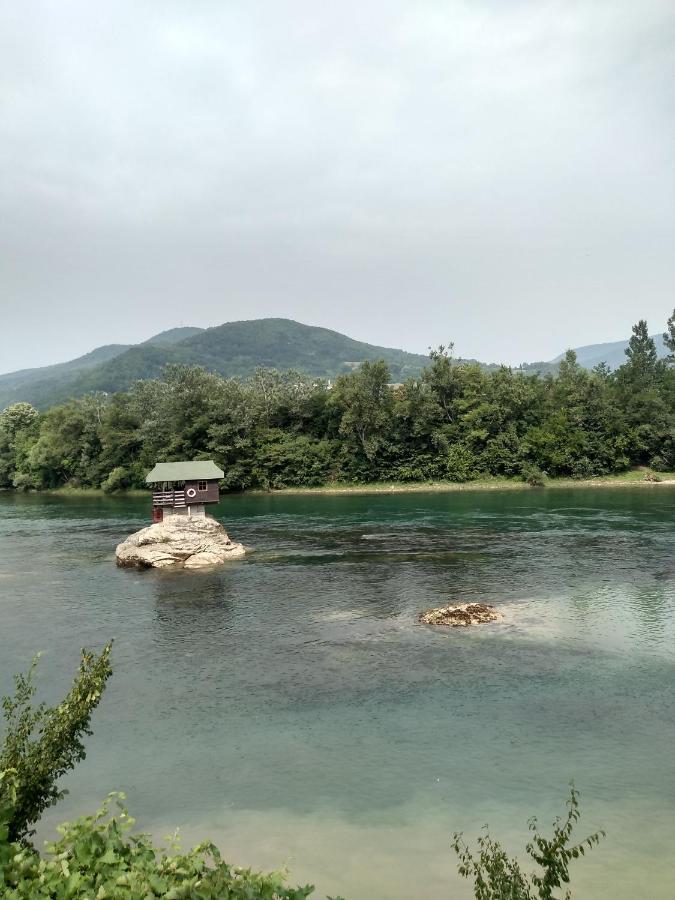 Mala Tara Apartamento Bajina Basta Exterior foto